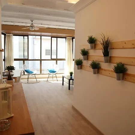 Cosy Flat Next To The ! *